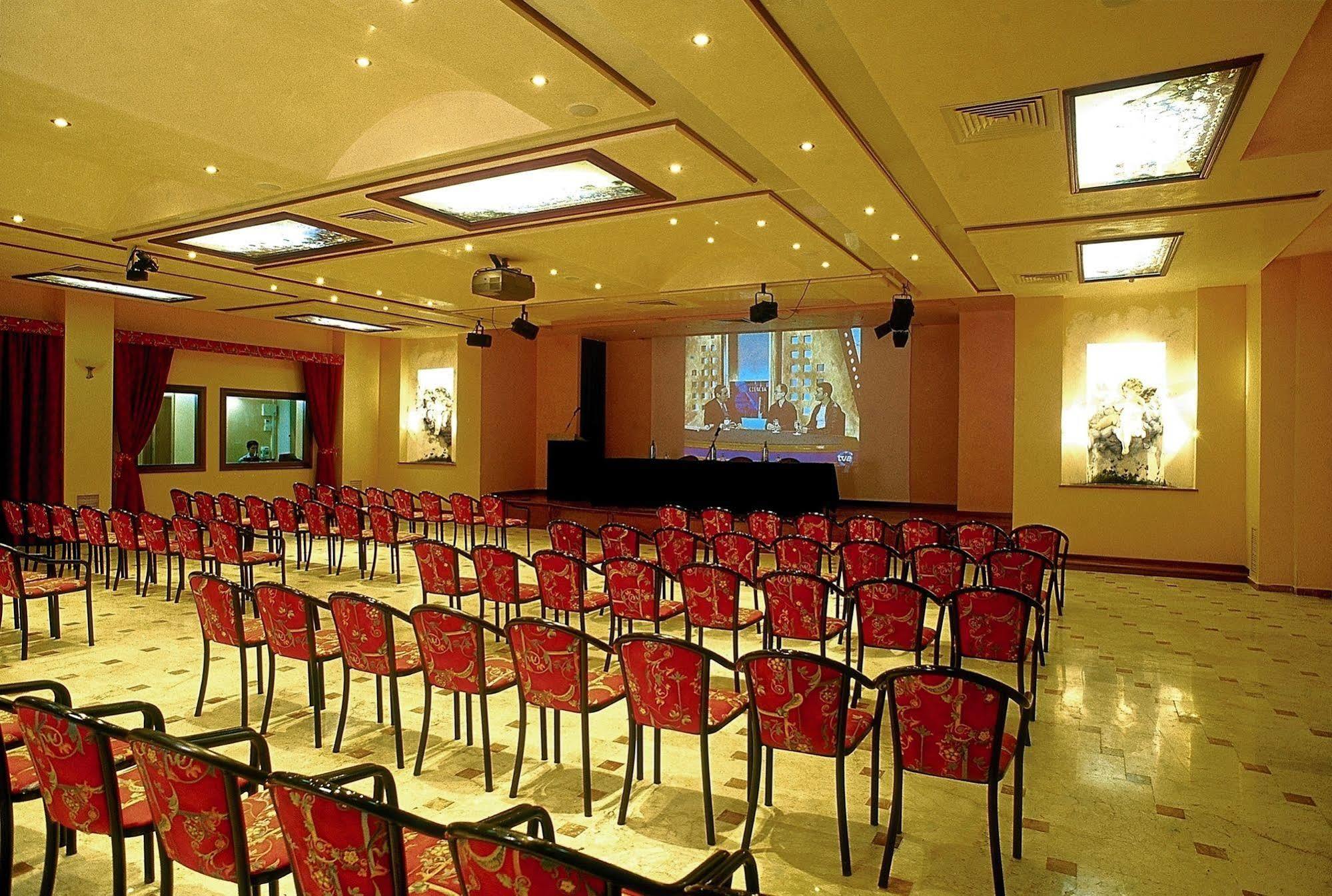 Th Cinisi - Florio Park Hotel Exterior photo